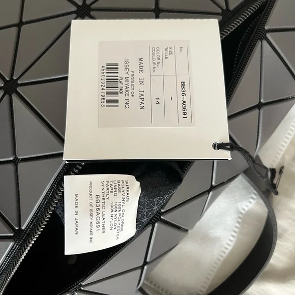 BAO BAO ISSEY MIYAKE FLAT PACK BACKPACK - Picture 15 of 16